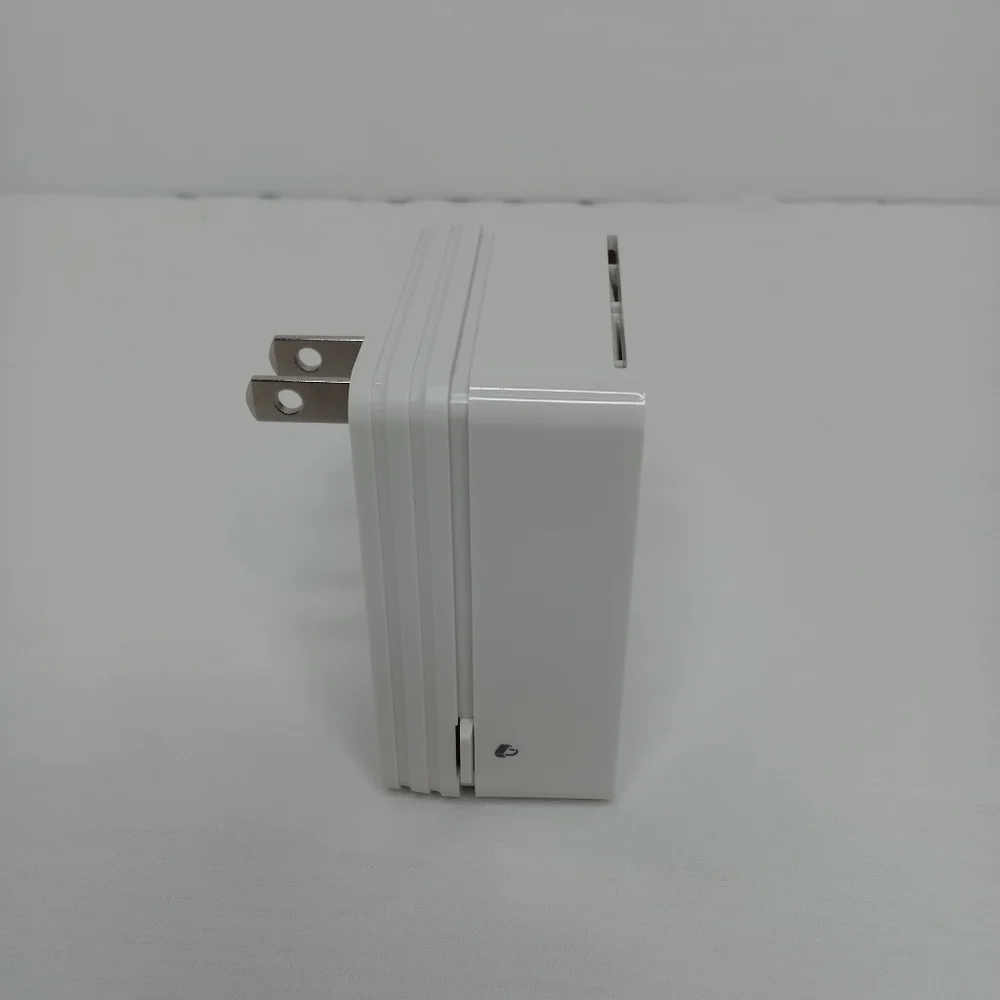 Netgear Powerline 200 Nano Adapter XAV2101v2 Tested & Reset Plug & Play